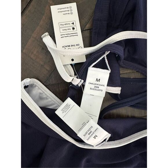 Cupshe Blue and White Strappy Ribbed High Cut Bikini Size Medium New - Picture 4 of 5